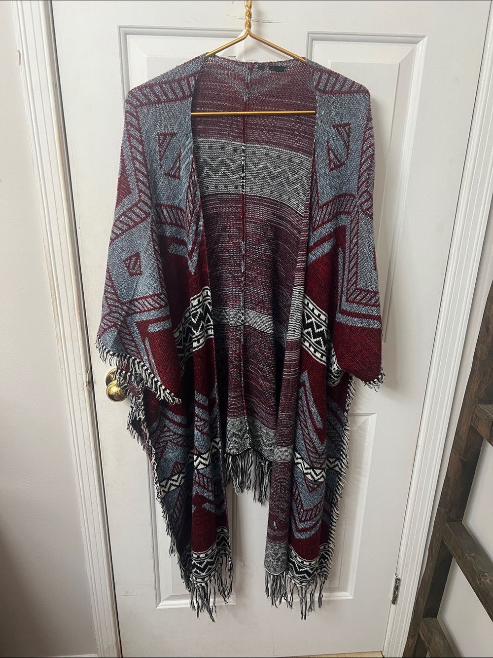 Open-Front Fringe Poncho Wrap - Burgundy and Gray